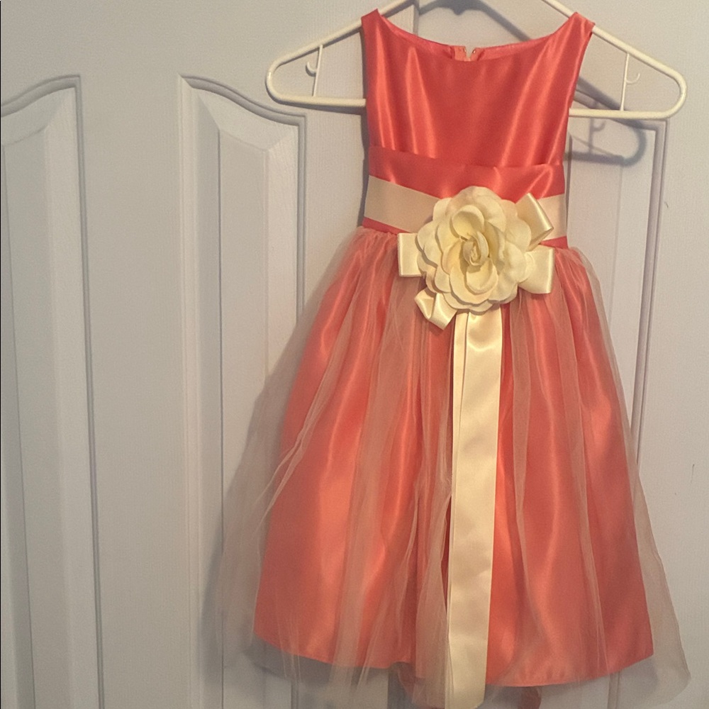 Toddler size 3 formal dress